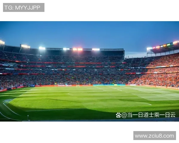 足球明星壁纸带你领略绿茵场上的风采与激情，尽享每一次精彩瞬间的视觉盛宴